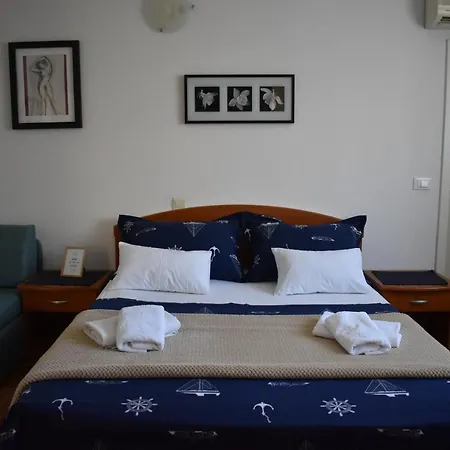 Apartman Bombonin *